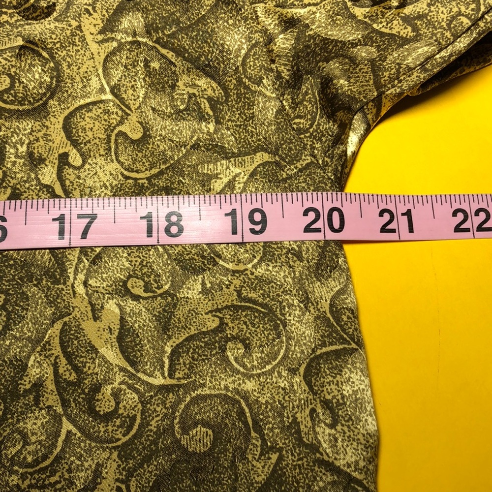 ST.JOHN vintage silk blouse - Picture 8 of 8